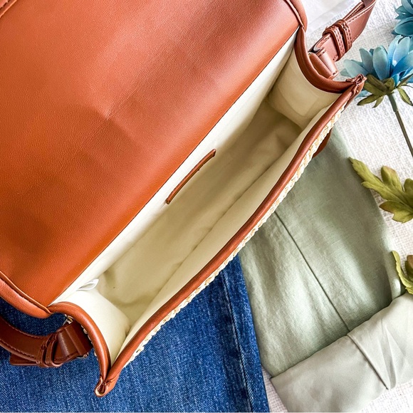 LOFT shoulder bag. - Picture 12 of 15